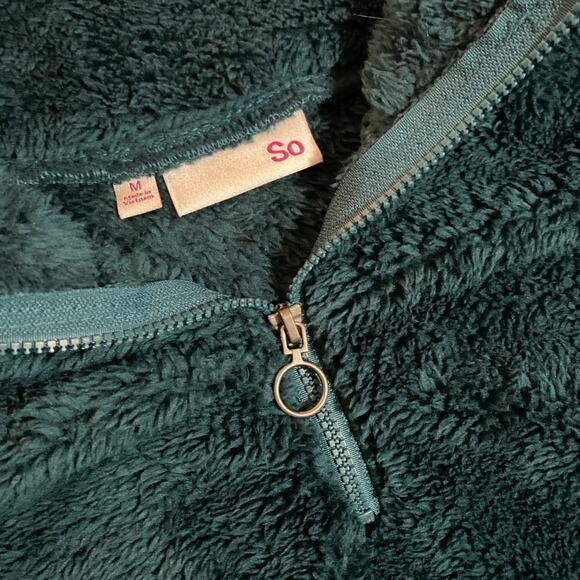 Emerald Green Boxy Crop Top Sweater Sz Medium Comfort Faux Fur Fleece 1/4 Zip - Picture 3 of 10